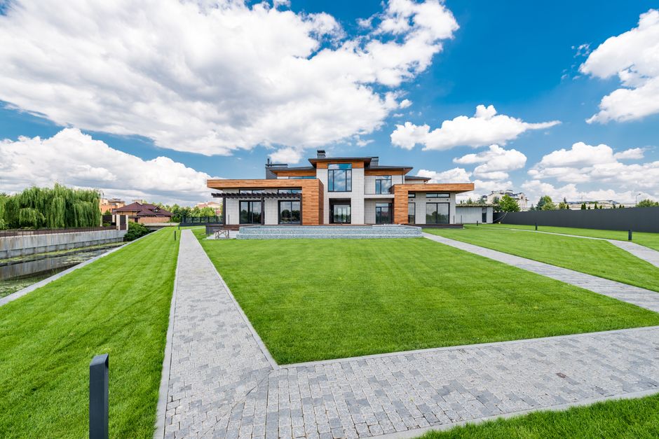 Cobblestone paths in American Fork